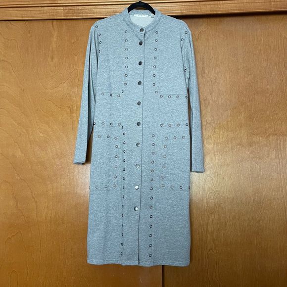 Cryus Grey Grommet Snap Longline Cardigan Size Medium - Picture 1 of 12